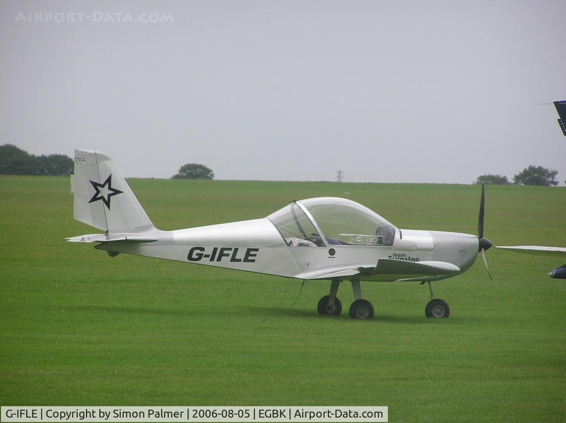 G-IFLE, 2004 Cosmik EV-97 TeamEurostar UK C/N 2113, Evektor Eurostar EV97 at Sywell