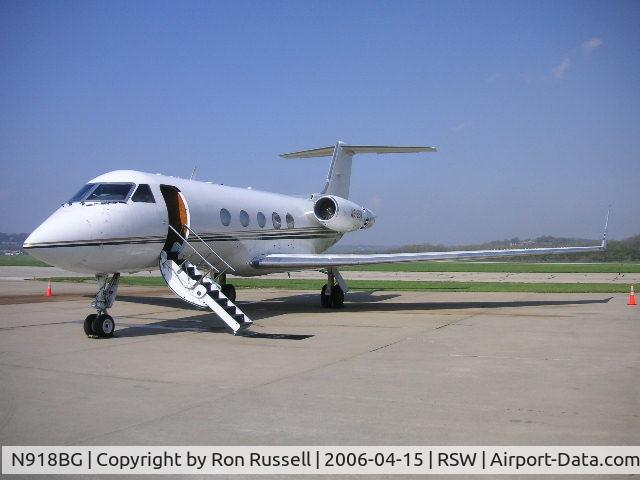 N918BG, 1980 Gulfstream American G-1159A Gulfstream III Gulfstream III C/N 300, On a quick turn from UDD to BDR (note hush kits added)
