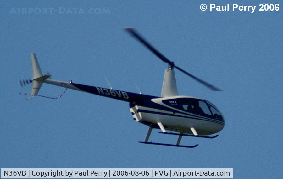 N36VB, 2006 Robinson R44 II C/N 11362, Robinsons abound on this Sunday