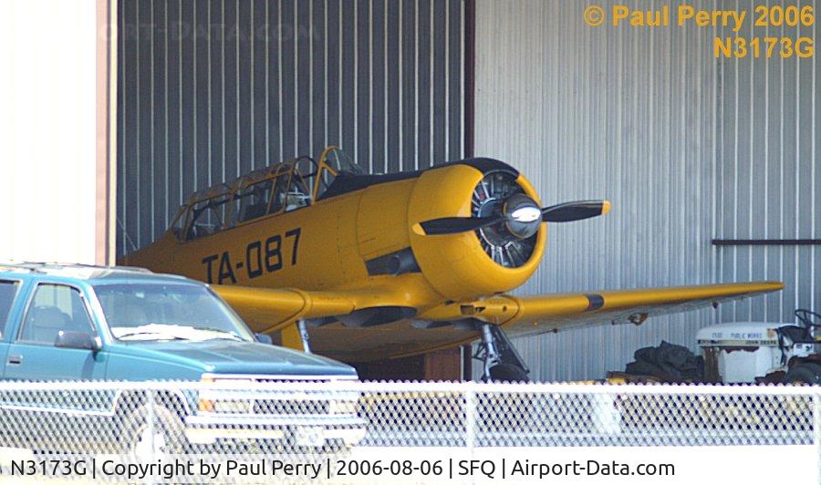 N3173G, 1958 North American AT-6G Texan C/N 168-191 (49-3087), Nestled in her hangar at Suffolk