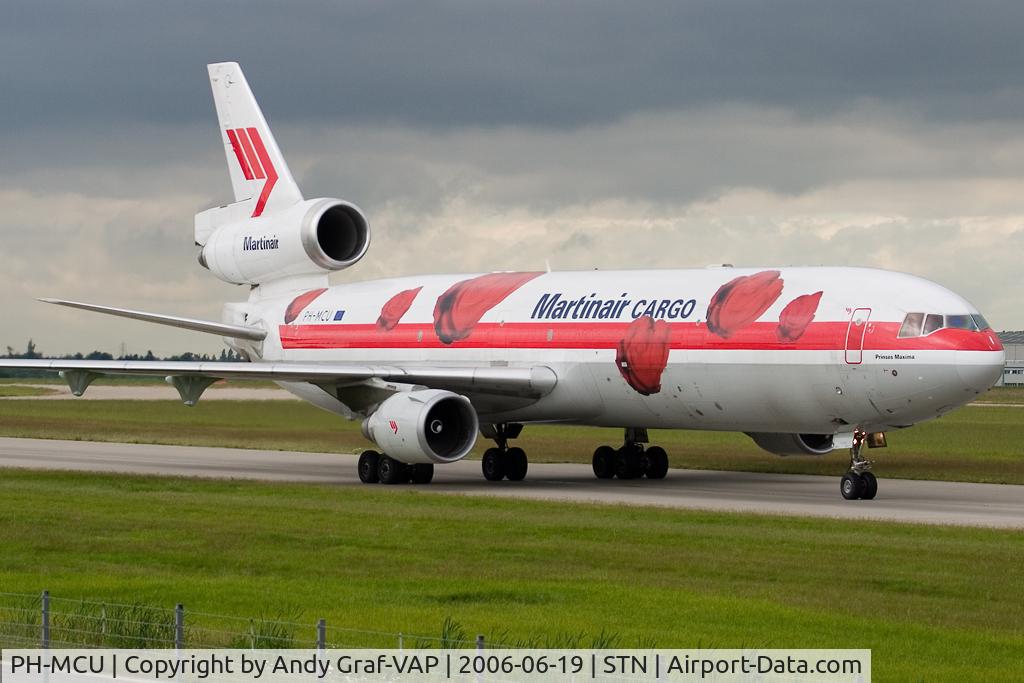 PH-MCU, 1996 McDonnell Douglas MD-11F C/N 48757, On the way to the Cargo Apron.