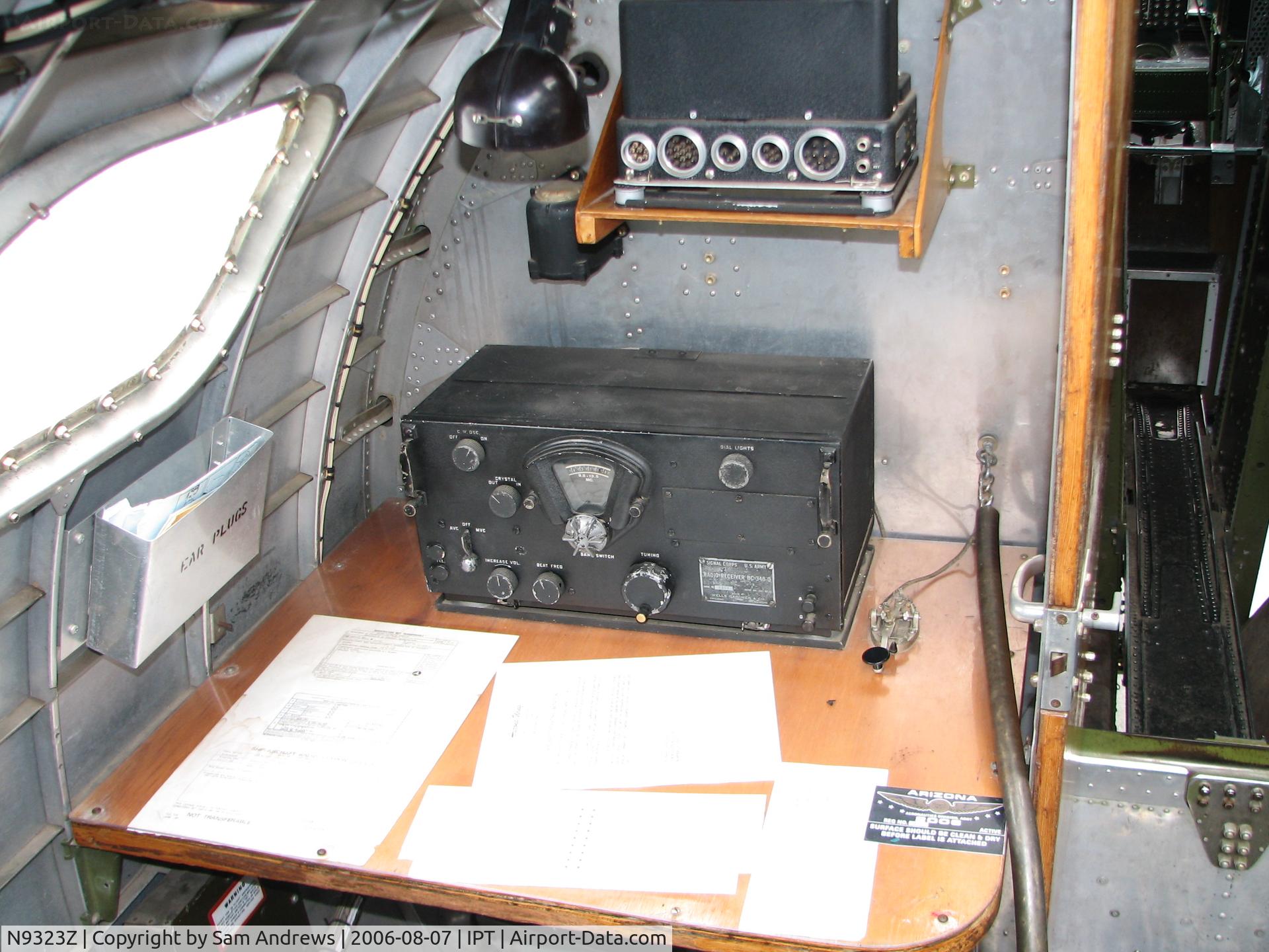 N9323Z, 1944 Boeing B-17G-85-DL Flying Fortress C/N 32155, The radio operators spot just forward of the waist guns.
