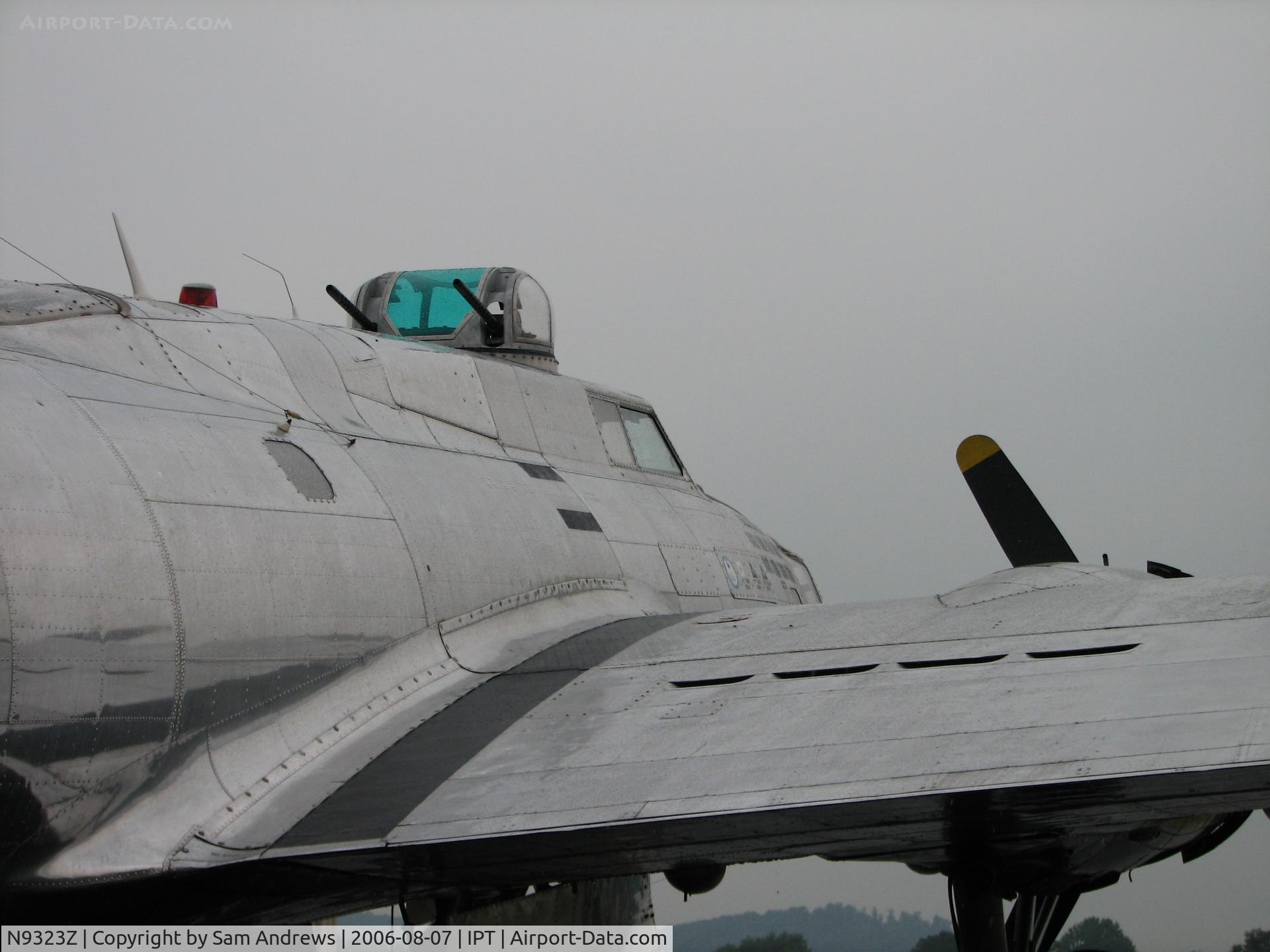 N9323Z, 1944 Boeing B-17G-85-DL Flying Fortress C/N 32155, Rainy day