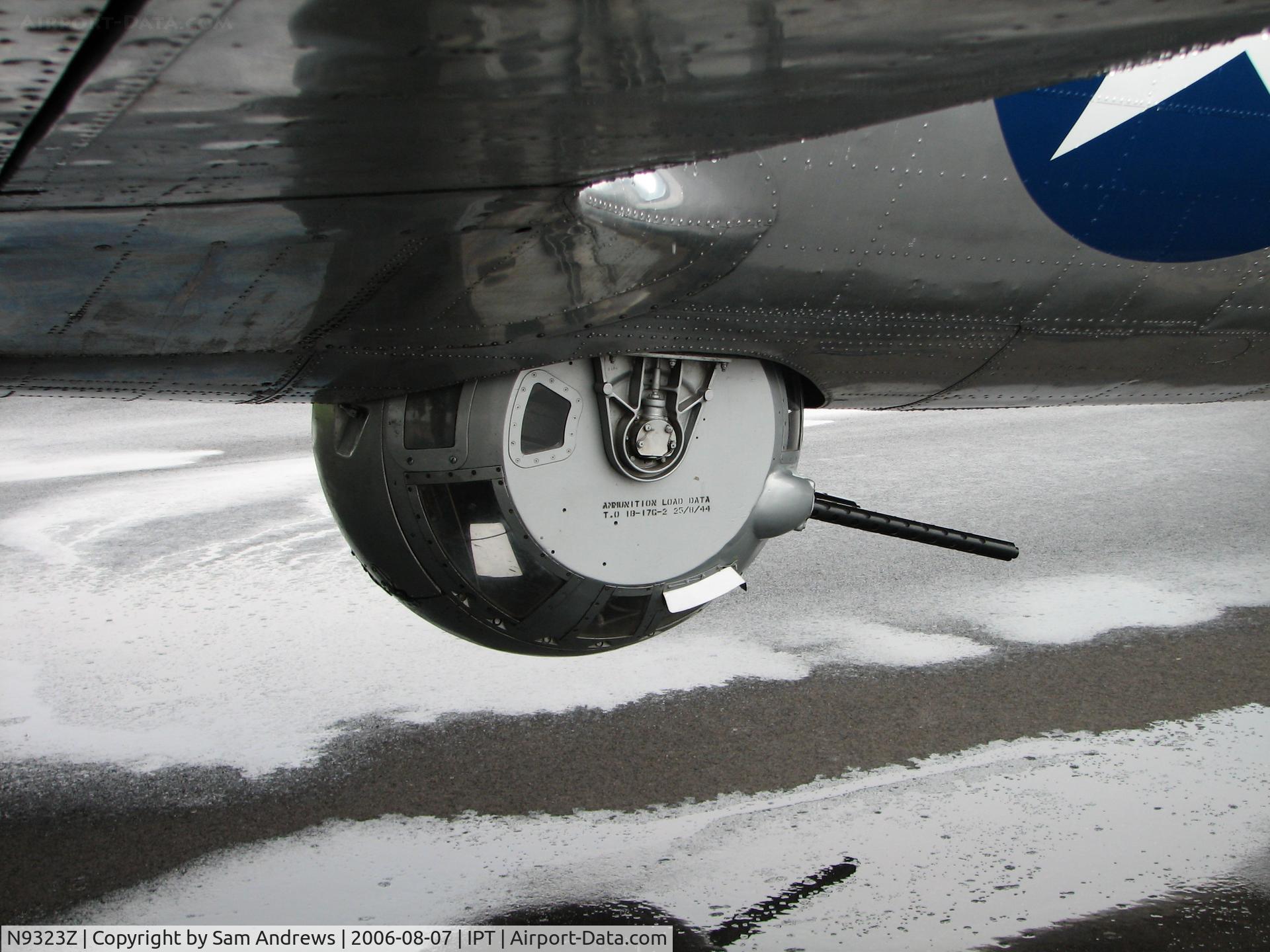 N9323Z, 1944 Boeing B-17G-85-DL Flying Fortress C/N 32155, The ball turret.  This is really a tight space.