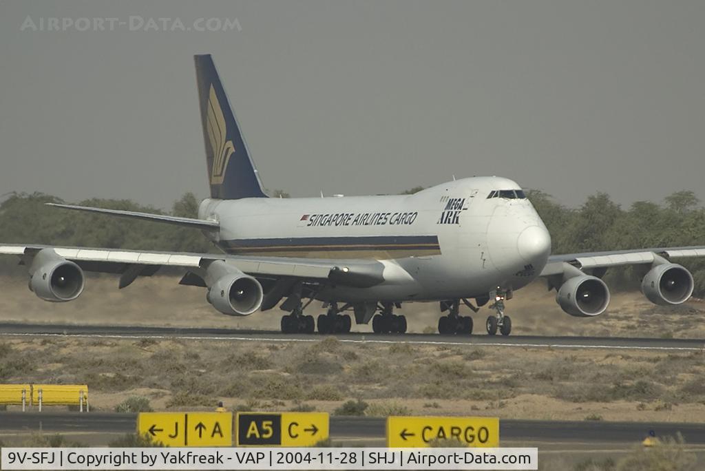 9V-SFJ, 2001 Boeing 747-412F/SCD C/N 26559, Singapore Airlines Boeing 747-400F