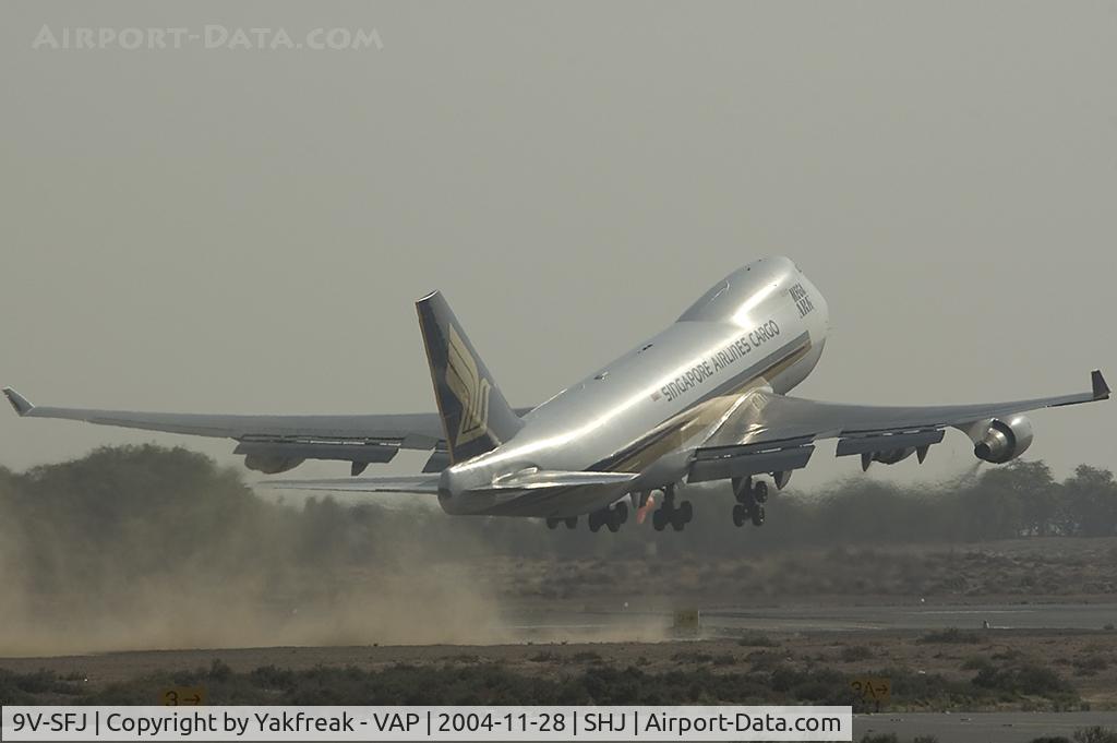 9V-SFJ, 2001 Boeing 747-412F/SCD C/N 26559, Singapore Airlines Boeing 747-400F