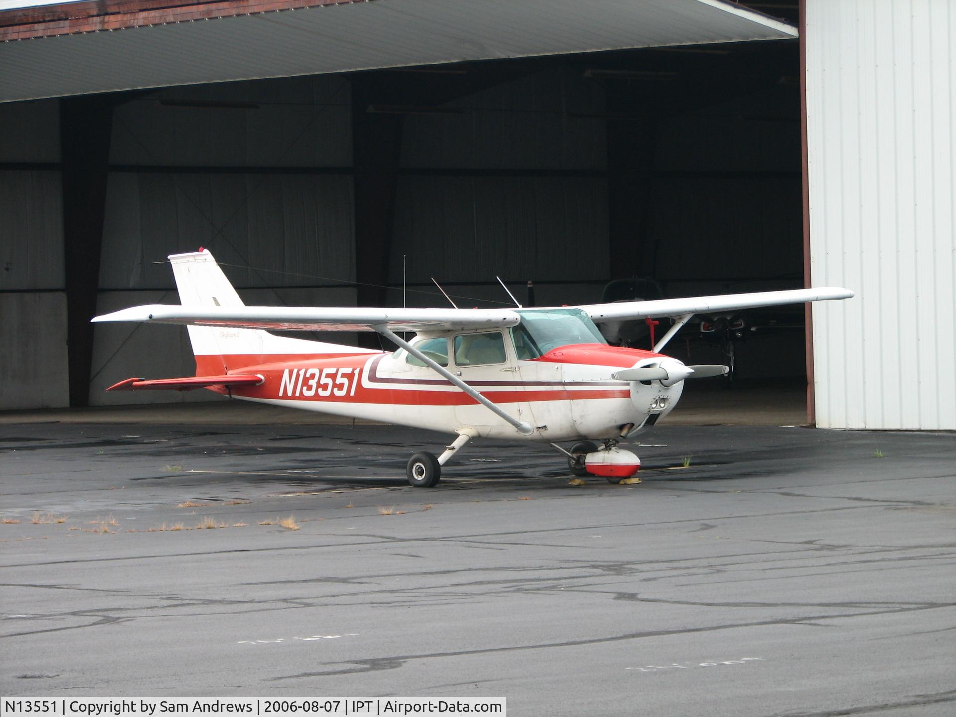 N13551, 1973 Cessna 172M C/N 17262843, This plane has been here a while.