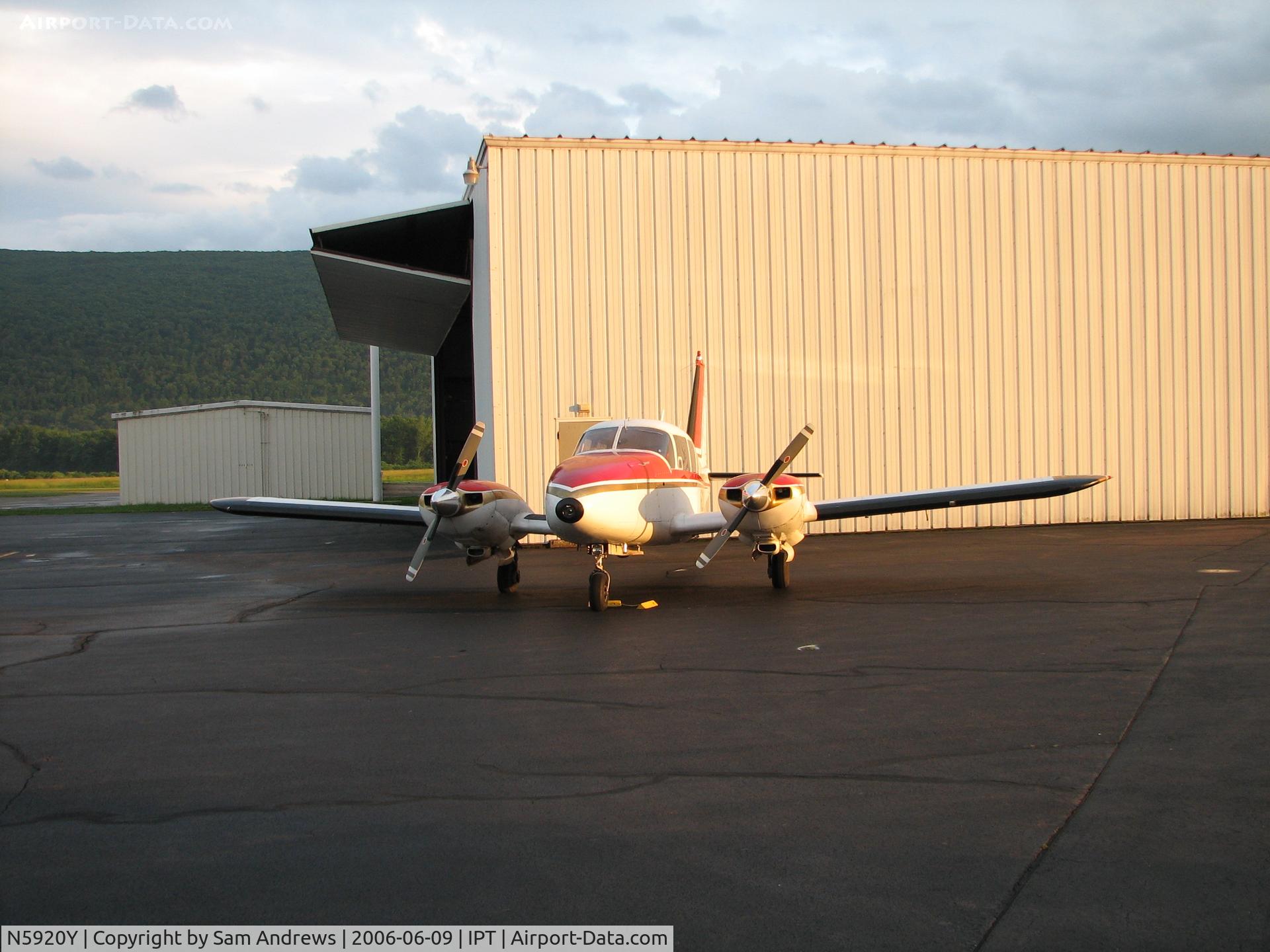 N5920Y, 1965 Piper PA-23-250 C/N 27-3077, Sitting in the sun