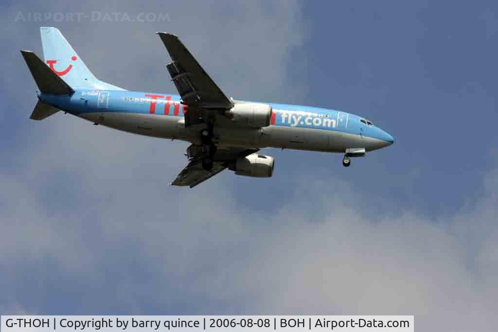 G-THOH, 1997 Boeing 737-31S C/N 29058, 2 MILES TO TOUCHDOWN
