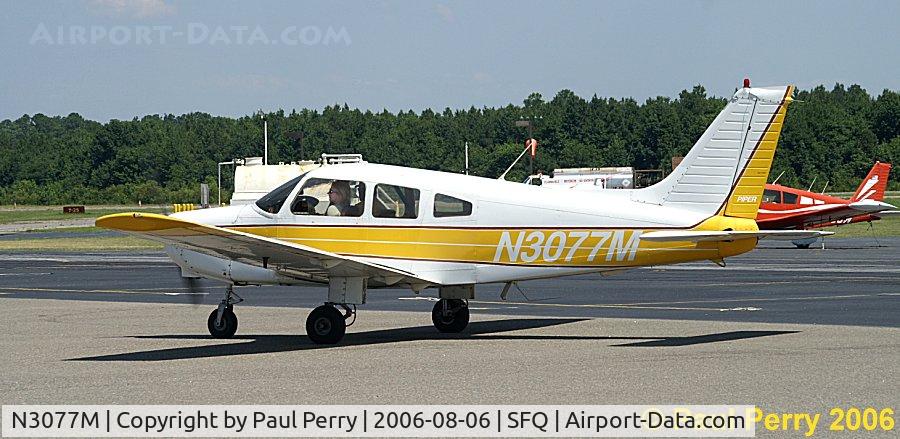 N3077M, 1977 Piper PA-28-161 Cherokee Warrior II C/N 28-7816335, Taxiing off to the fuel pit before her cross-country