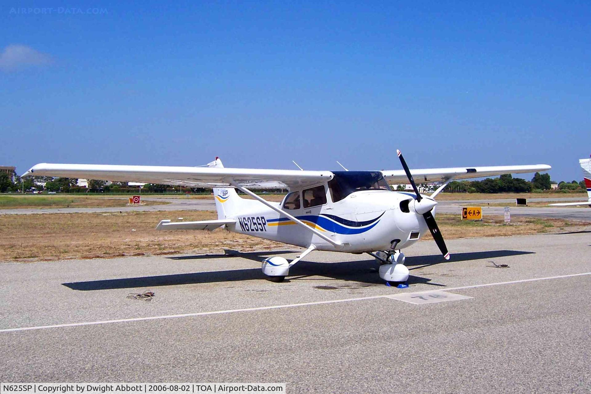 N625SP, 2000 Cessna 172S C/N 172S8616, 2000 Cessna 172SP Skyhawk