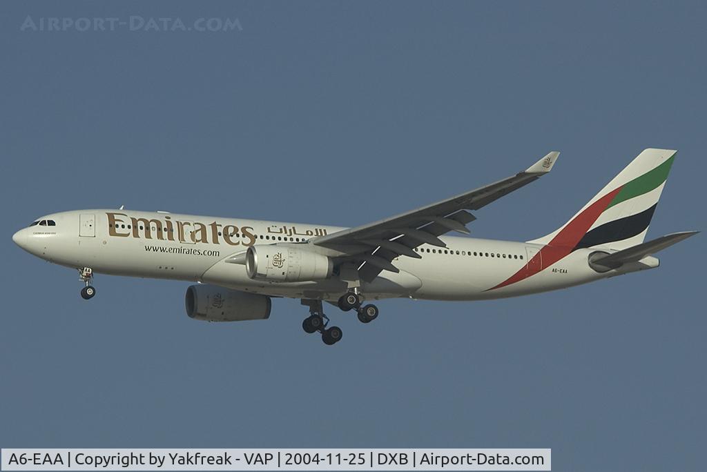 A6-EAA, 2000 Airbus A330-243 C/N 348, Emirates Airbus 330-200