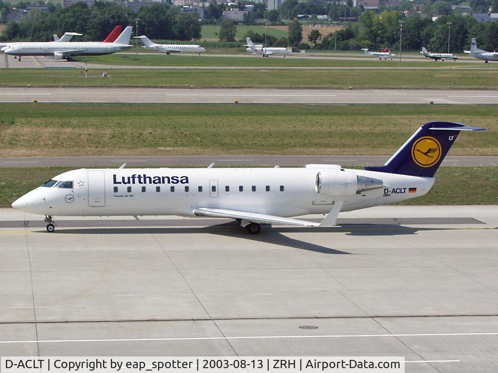 D-ACLT, 1995 Canadair CRJ-100LR (CL-600-2B19) C/N 7093, taxi to the gate