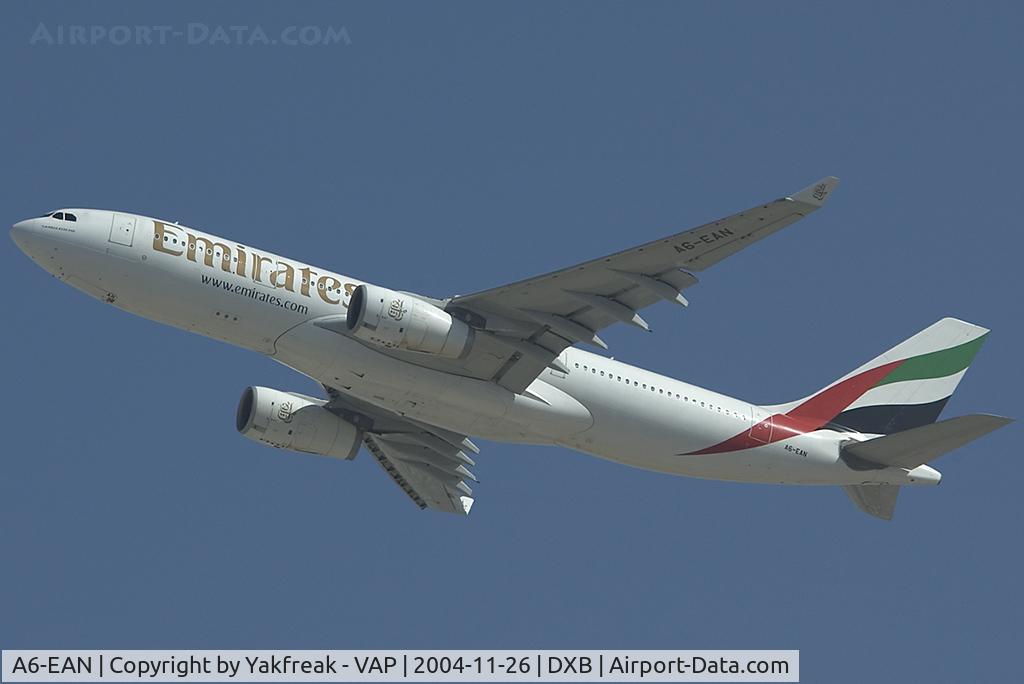 A6-EAN, 2002 Airbus A330-243 C/N 494, Emirates Airbus 330-200