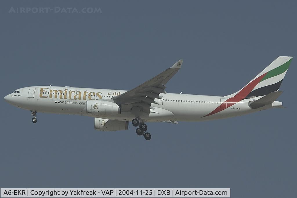 A6-EKR, 1999 Airbus A330-243 C/N 251, Emirates Airbus 330-200