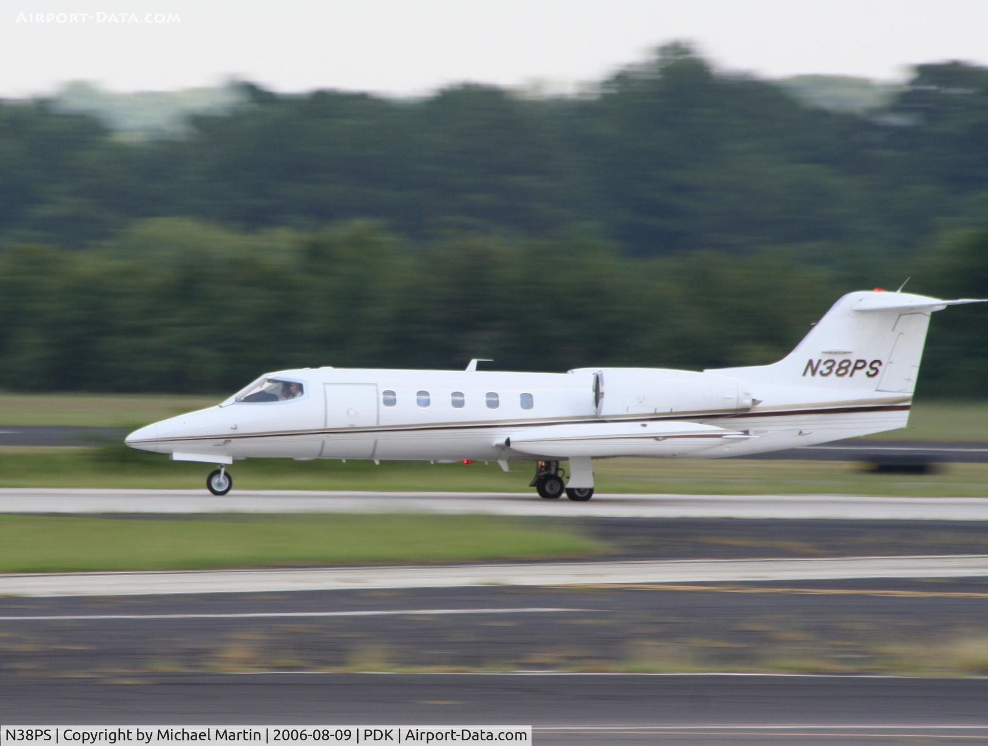 N38PS, 1979 Gates Learjet 35A C/N 206, Departing Runway 2R