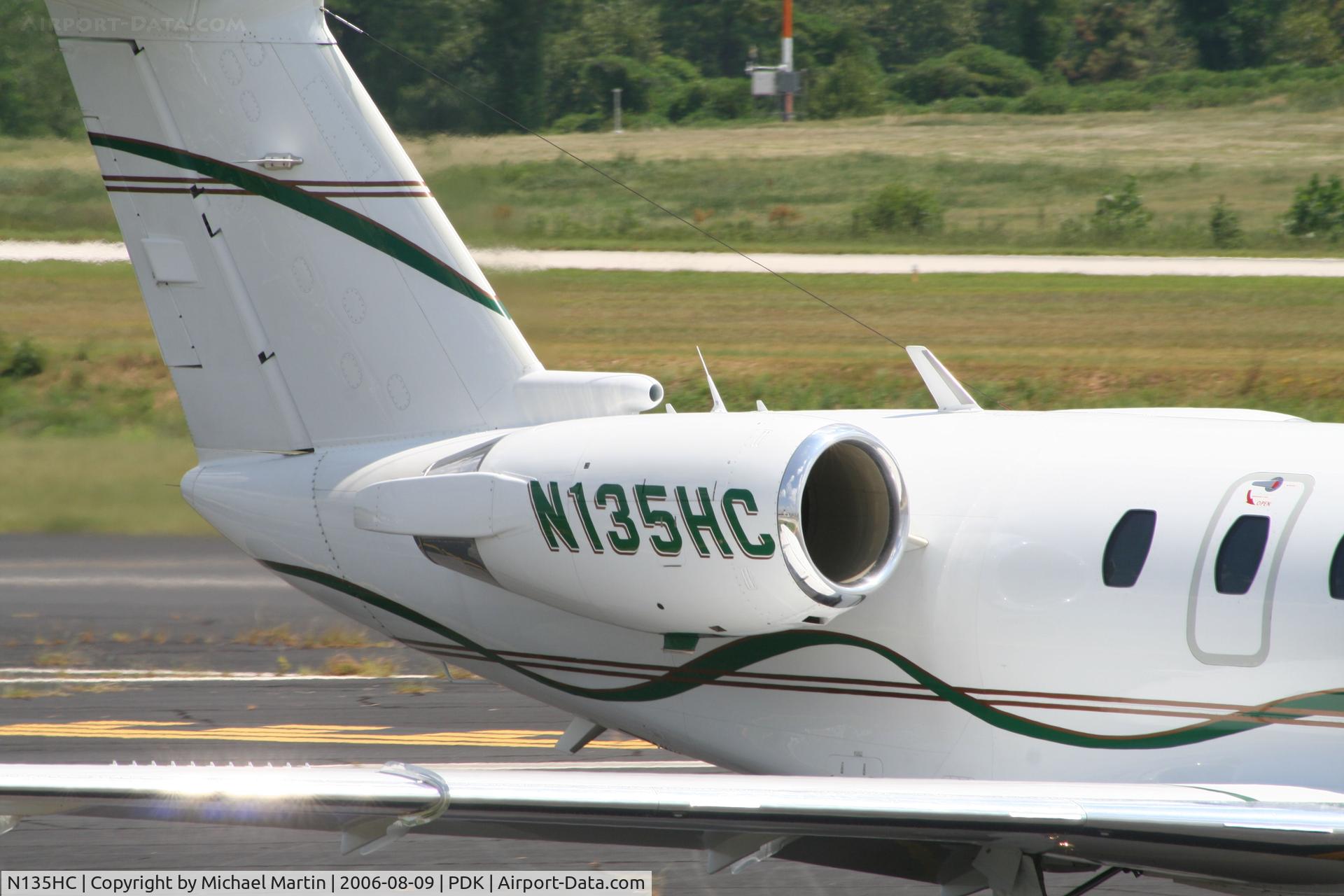 N135HC, 2000 Cessna 650 Citation VII C/N 650-7117, Tail Numbers