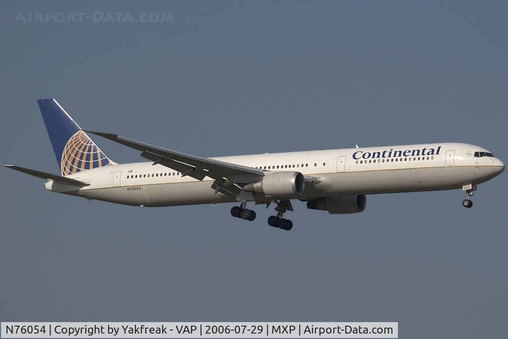 N76054, 2000 Boeing 767-424/ER C/N 29449, Continental Boeing 767-400