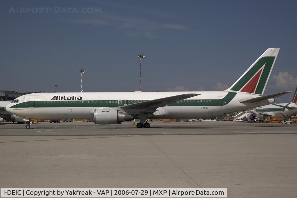 I-DEIC, 1994 Boeing 767-33A/ER C/N 27377, Alitalia Boeing 767-300