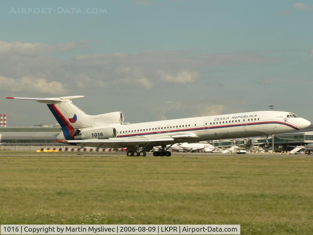 1016, 1996 Tupolev Tu-154M C/N 96A1016, TU-154M