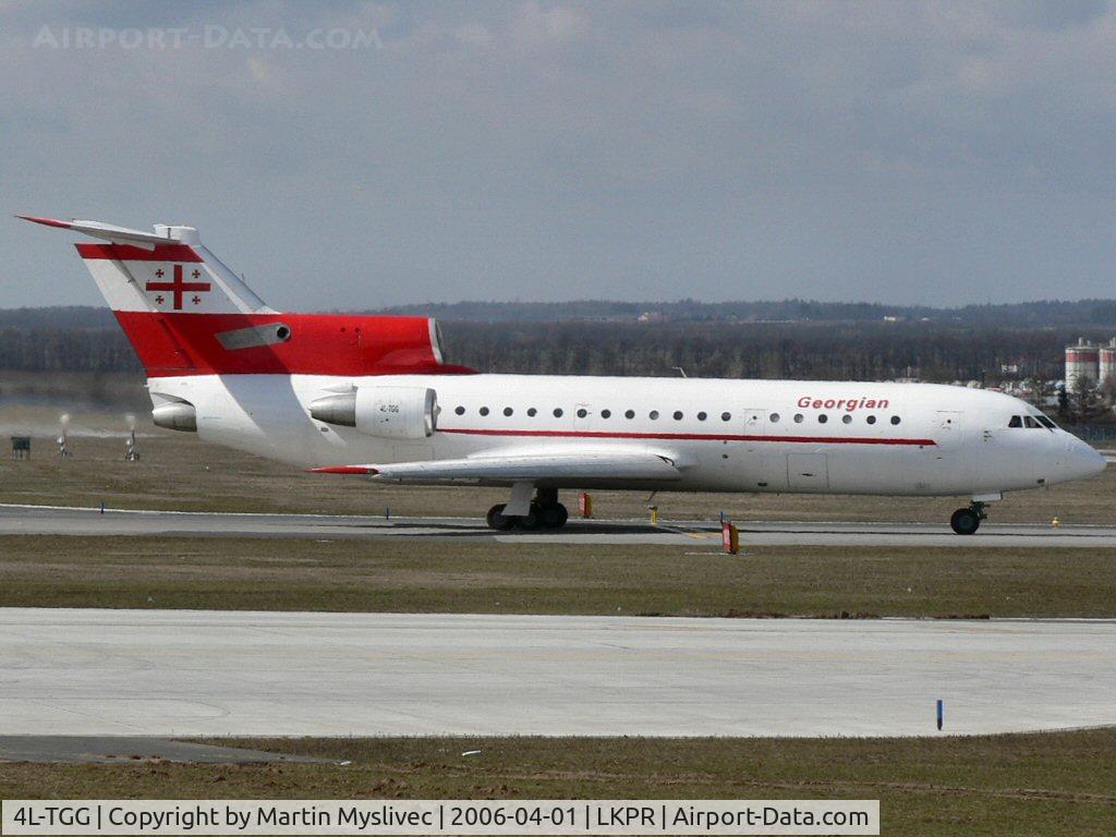 4L-TGG, 1991 Yakovlev Yak-42D C/N 4520423116579, YAK42D