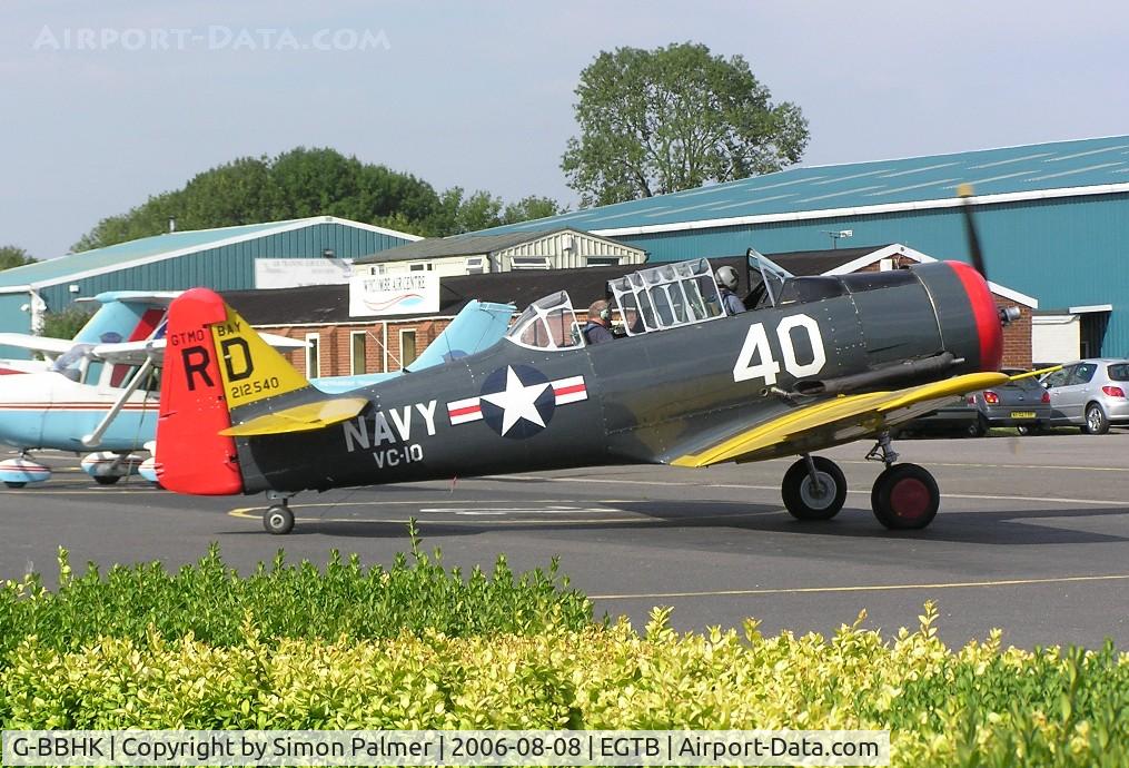G-BBHK, 1943 Noorduyn AT-16 Harvard IIB C/N 14-787, Harvard taxies back after a flight at Booker