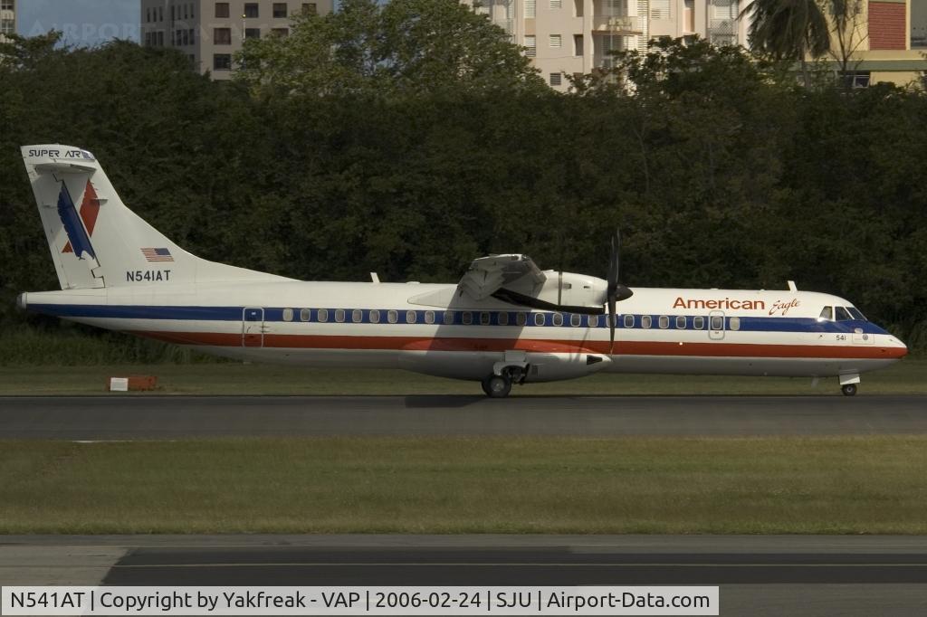 N541AT, 1998 ATR 72-212A C/N 541, American Eagle ATR72 taking off at SJU