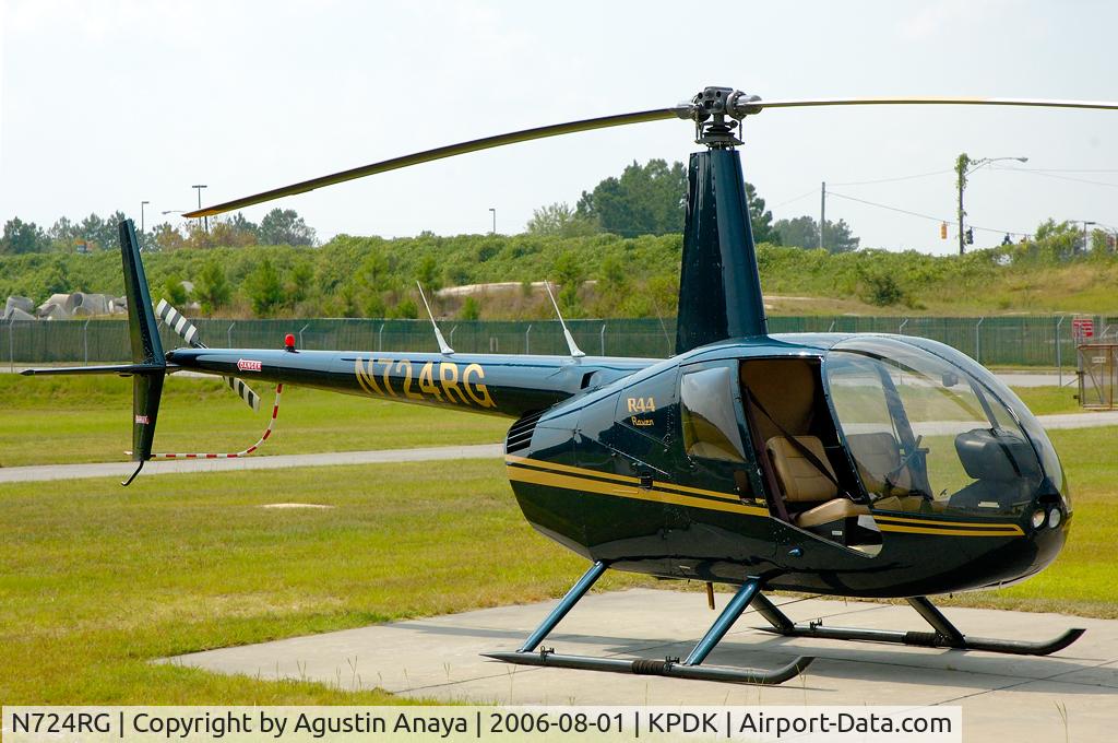 N724RG, 2001 Robinson R44 C/N 1150, Parked at the Pestige helicopters ramp.