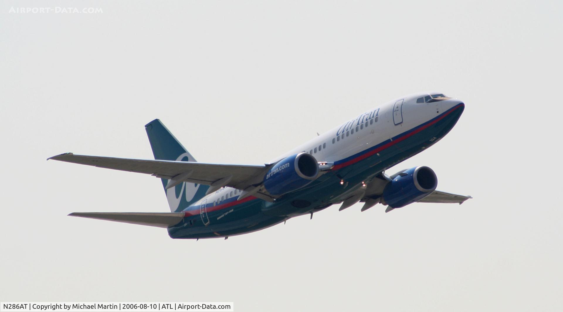 N286AT, 1967 Boeing 727-22 C/N 19153, Departing ATL