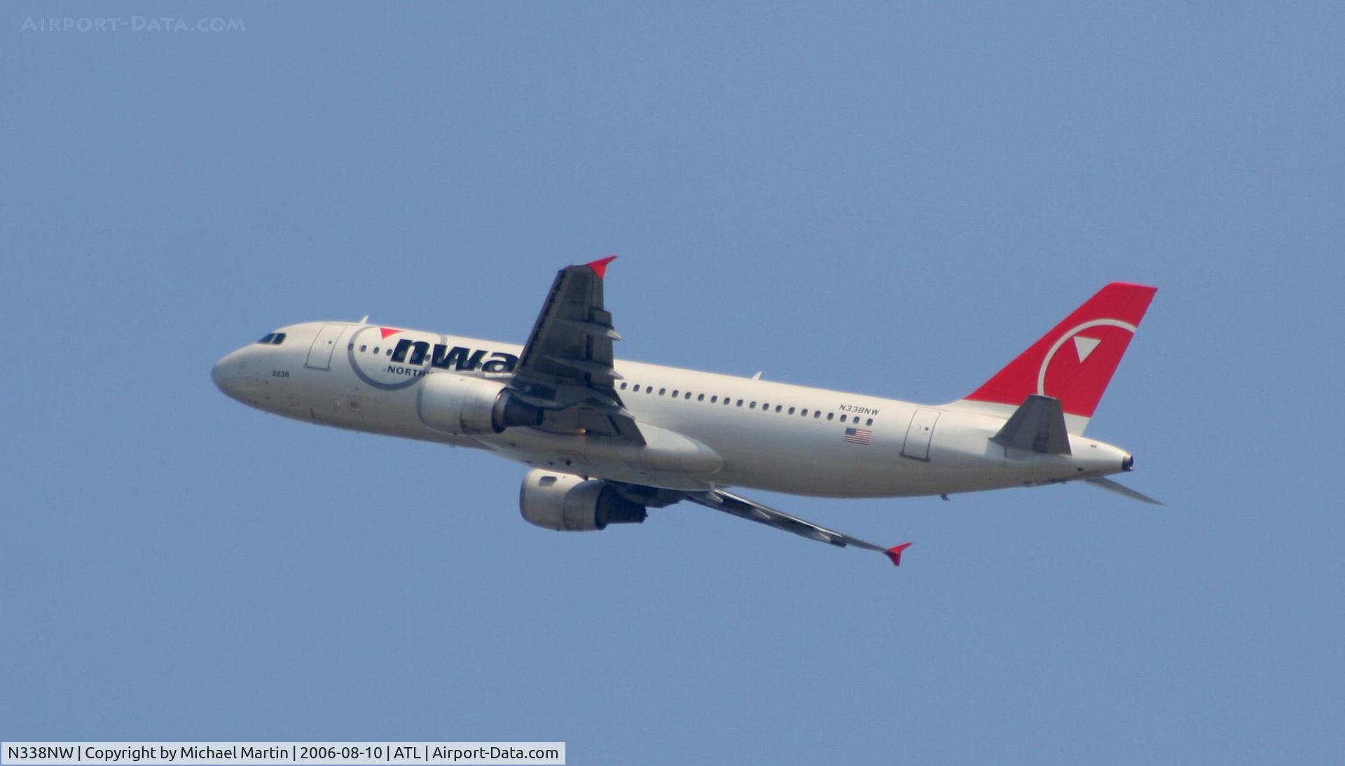N338NW, 1992 Airbus A320-212 C/N 360, Climbing out of ATL