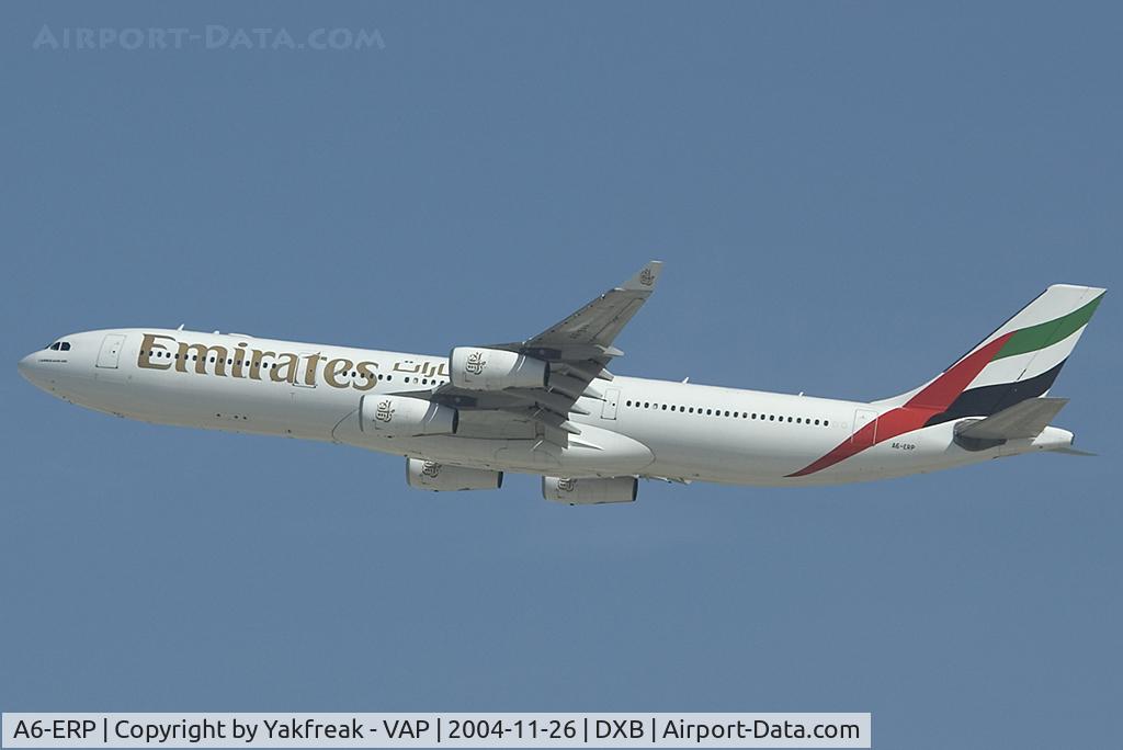 A6-ERP, 1997 Airbus A340-313 C/N 185, Emirates Airbus A340-300 taking off at Dubai