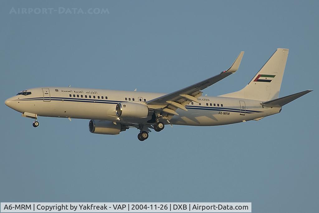 A6-MRM, 2001 Boeing 737-8EC BBJ2 C/N 32450, United Arab Emirates Government Boeing 737-800 landing at DXB
