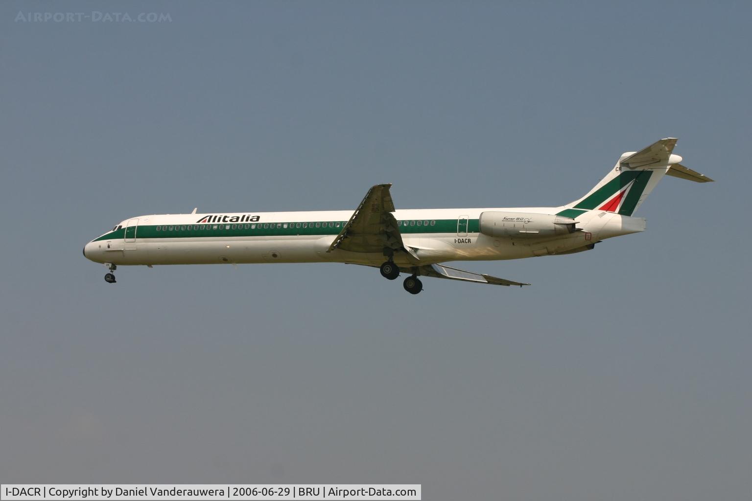 I-DACR, 1990 McDonnell Douglas MD-82 (DC-9-82) C/N 49975/1775, arrival of CARRARA
