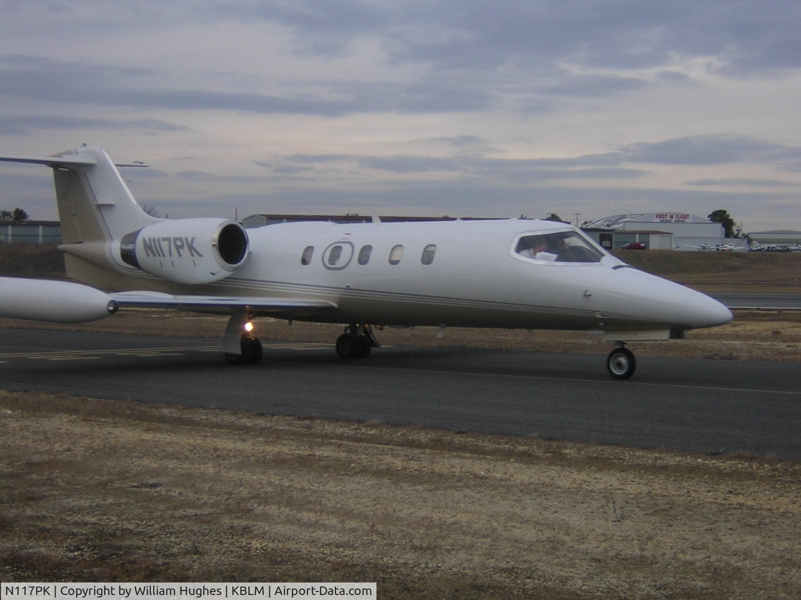 N117PK, 1985 Learjet 35A C/N 35-513, landing after a long flight from Las Vegas