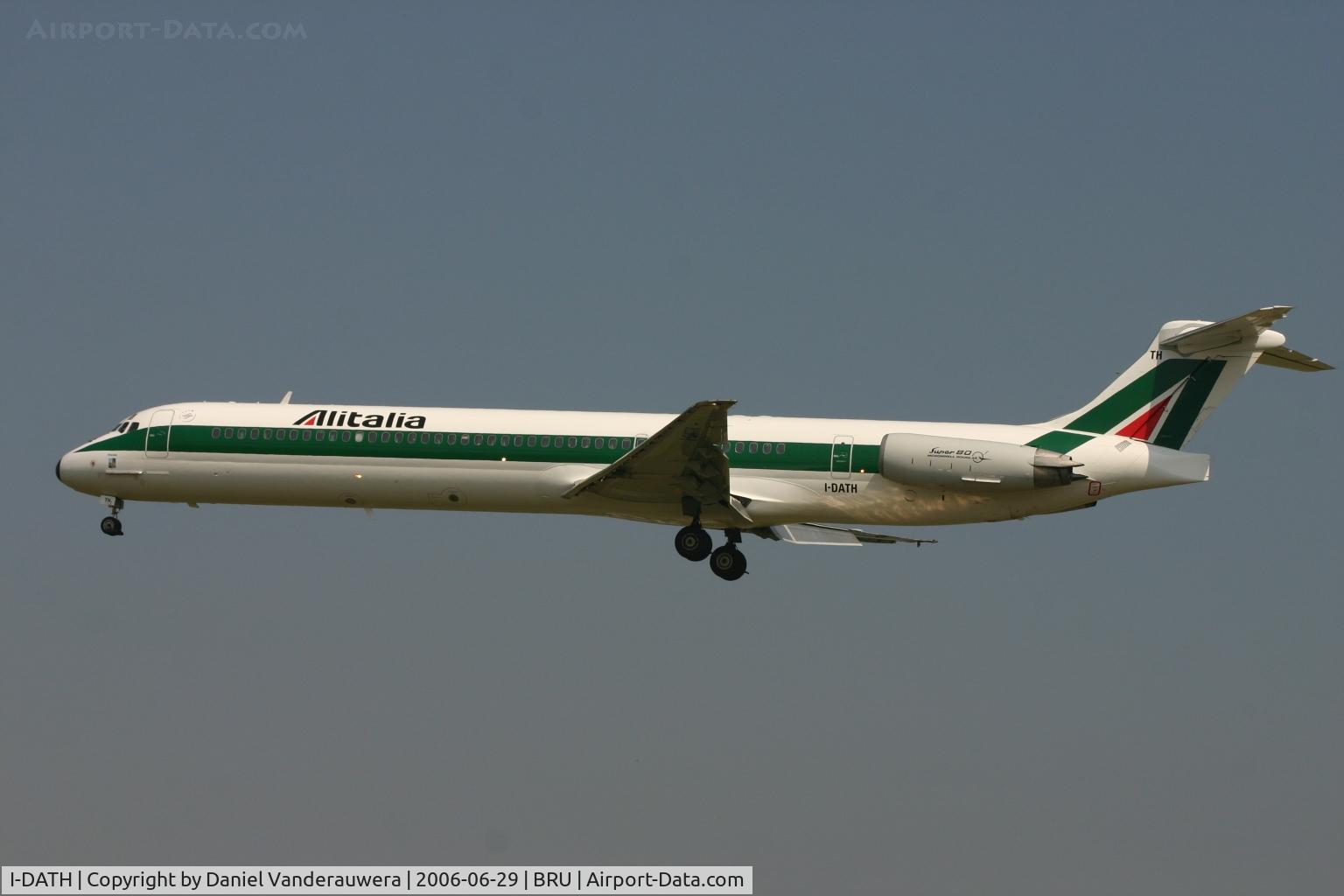 I-DATH, 1994 McDonnell Douglas MD-82 (DC-9-82) C/N 53226, arrival of flight AZ156