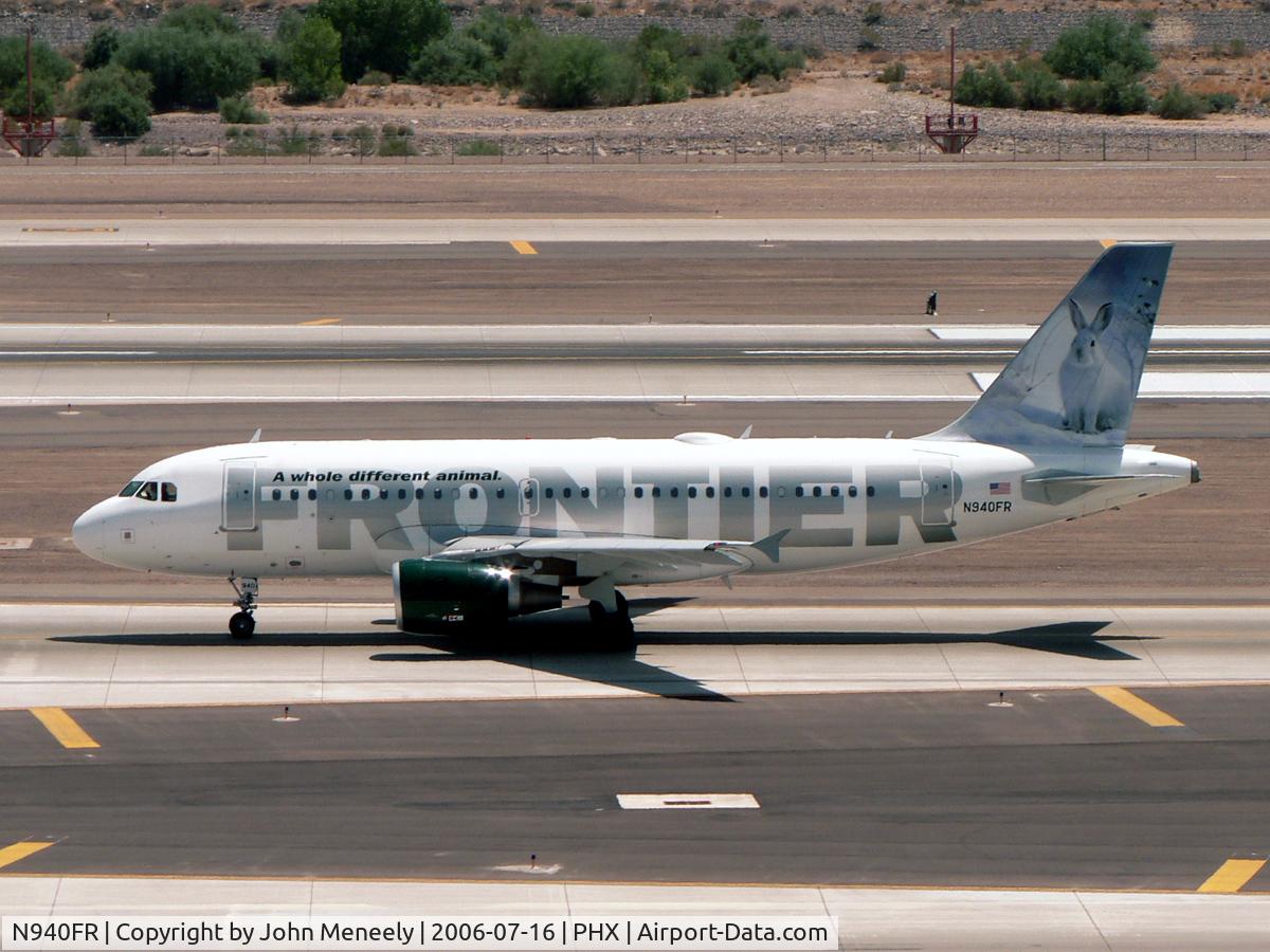 N940FR, 2005 Airbus A319-111 C/N 2465, Taxiing out for take-off