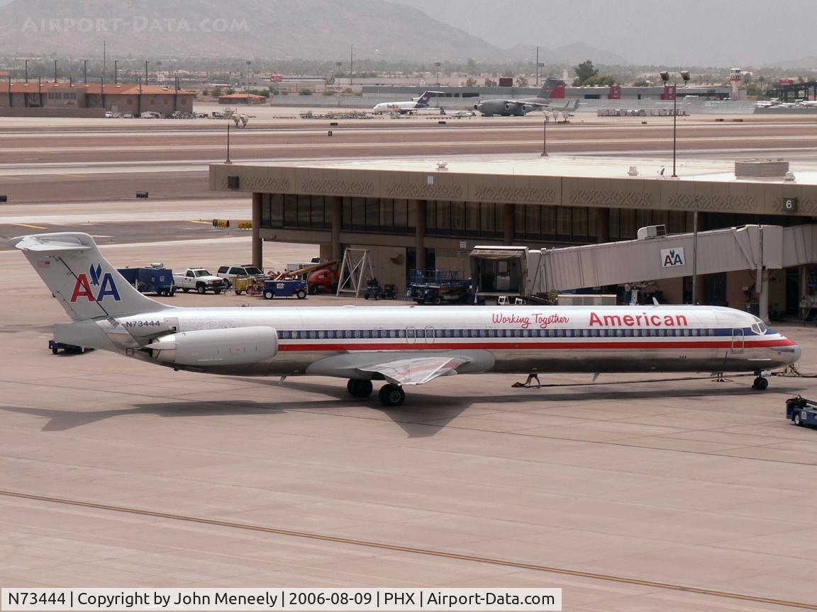 N73444, 1987 McDonnell Douglas MD-82 (DC-9-82) C/N 49470, Wearing additional 