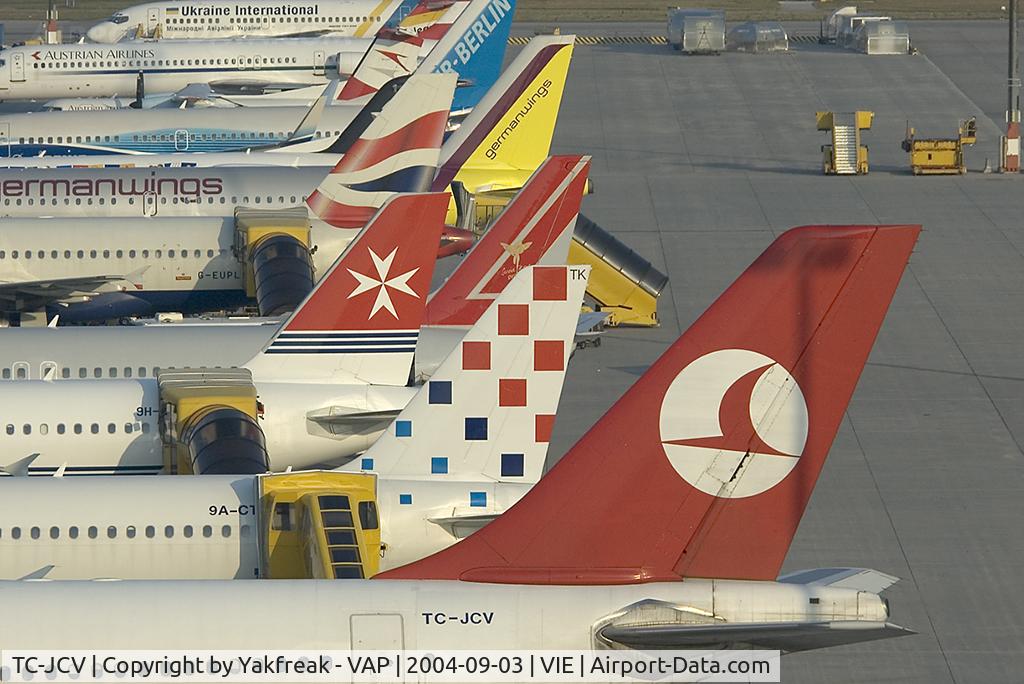 TC-JCV, 1988 Airbus A310-304 C/N 476, evening traffic at VIE