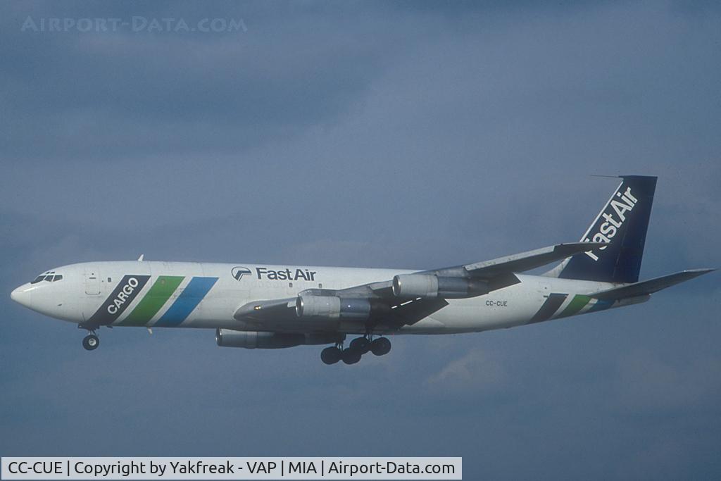 CC-CUE, 1969 Boeing 707-331C C/N 20069, Fast Air Cargo Boeing 707 landing at MIA