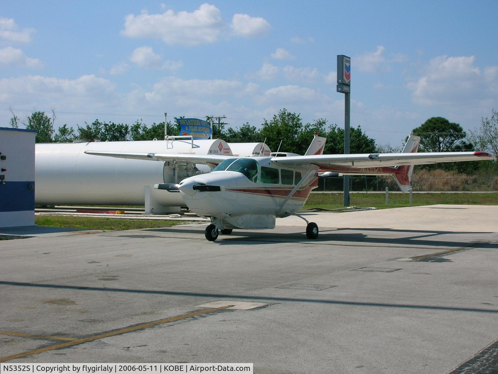 N5352S, 1966 Cessna 337A Super Skymaster C/N 337-0452, front shot