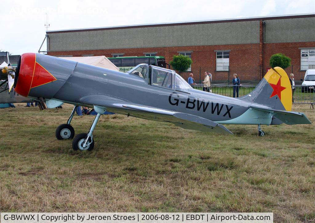G-BWWX, 1985 Yakovlev Yak-50 C/N 853003, Oldtimer FLY-IN 2006