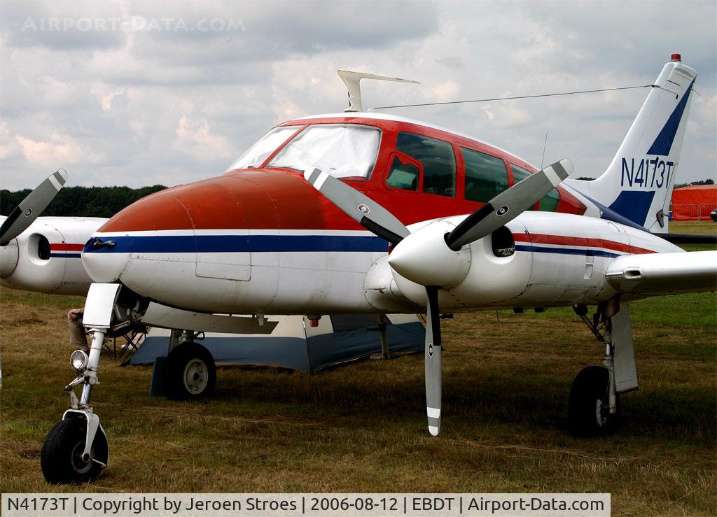 N4173T, 1965 Cessna 320D Executive Skyknight C/N 320D0073, Oldtimer FLY-IN 2006