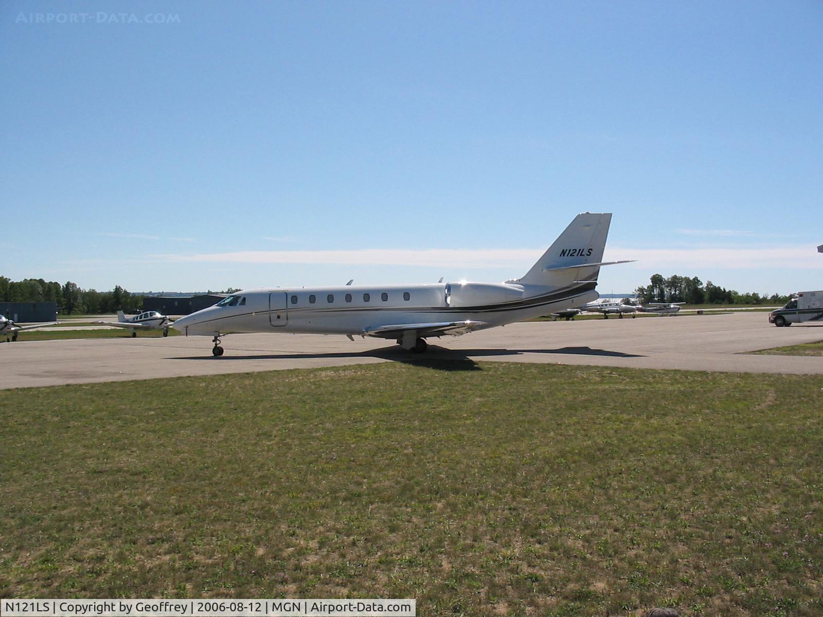N121LS, 2006 Cessna 680 Citation Sovereign C/N 680-0076, Nice