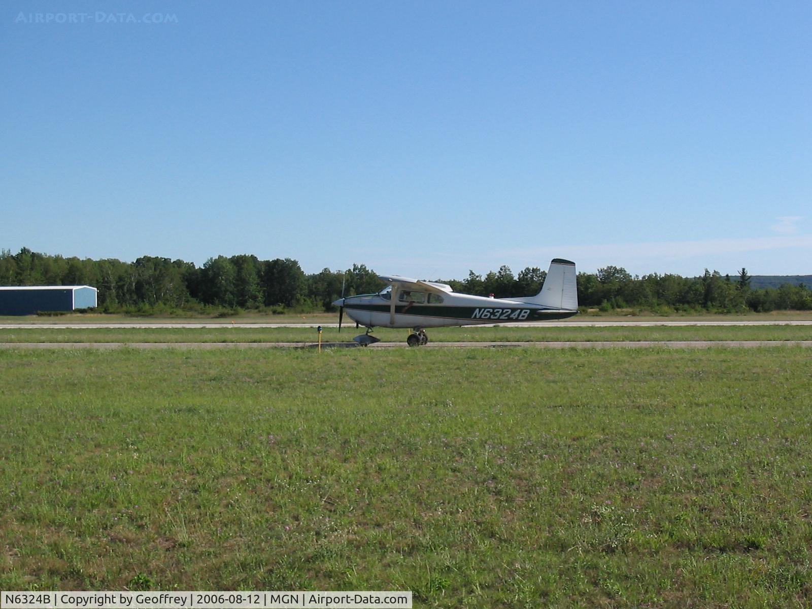 N6324B, 1957 Cessna 182A Skylane C/N 34224, JUMP PLANE