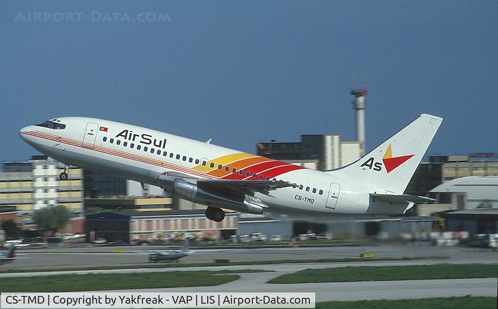 CS-TMD, 1981 Boeing 737-2K5 C/N 22599, Air Sul Boeing 737-200 taking off at LIS