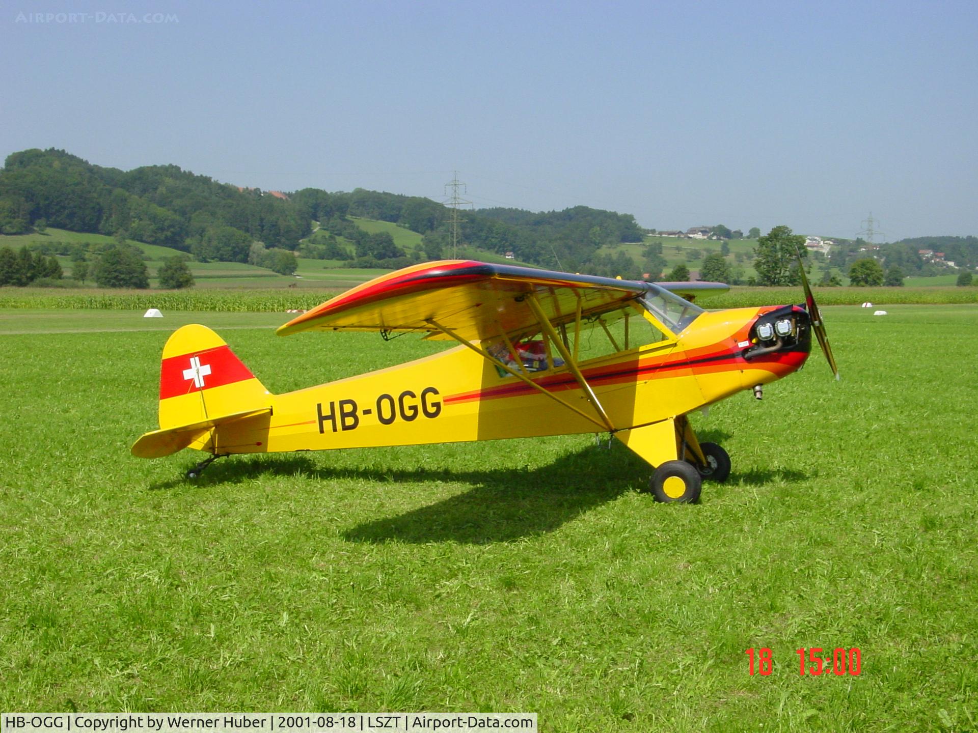 HB-OGG, 1943 Piper J3C-65 Cub Cub C/N 10993, PIPER J-3C-65/L-4..