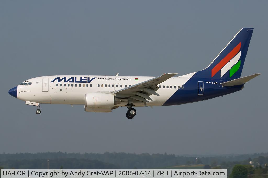 HA-LOR, 2004 Boeing 737-7Q8 C/N 29355, Final RWY14.