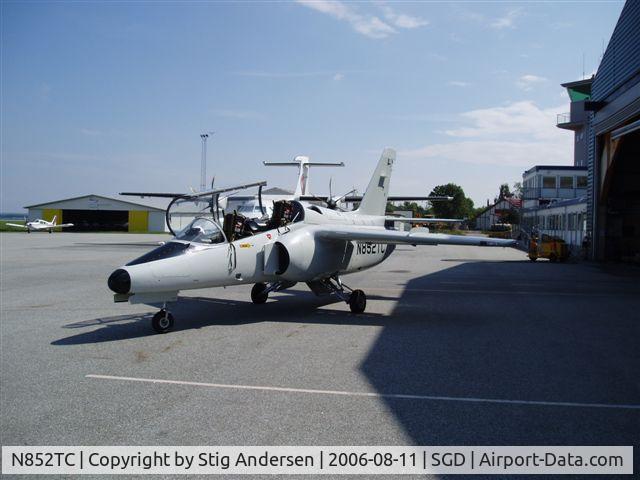 N852TC, 1985 SIAI-Marchetti S-211 C/N 017/03-003, Seen at SGD Airport Denmark