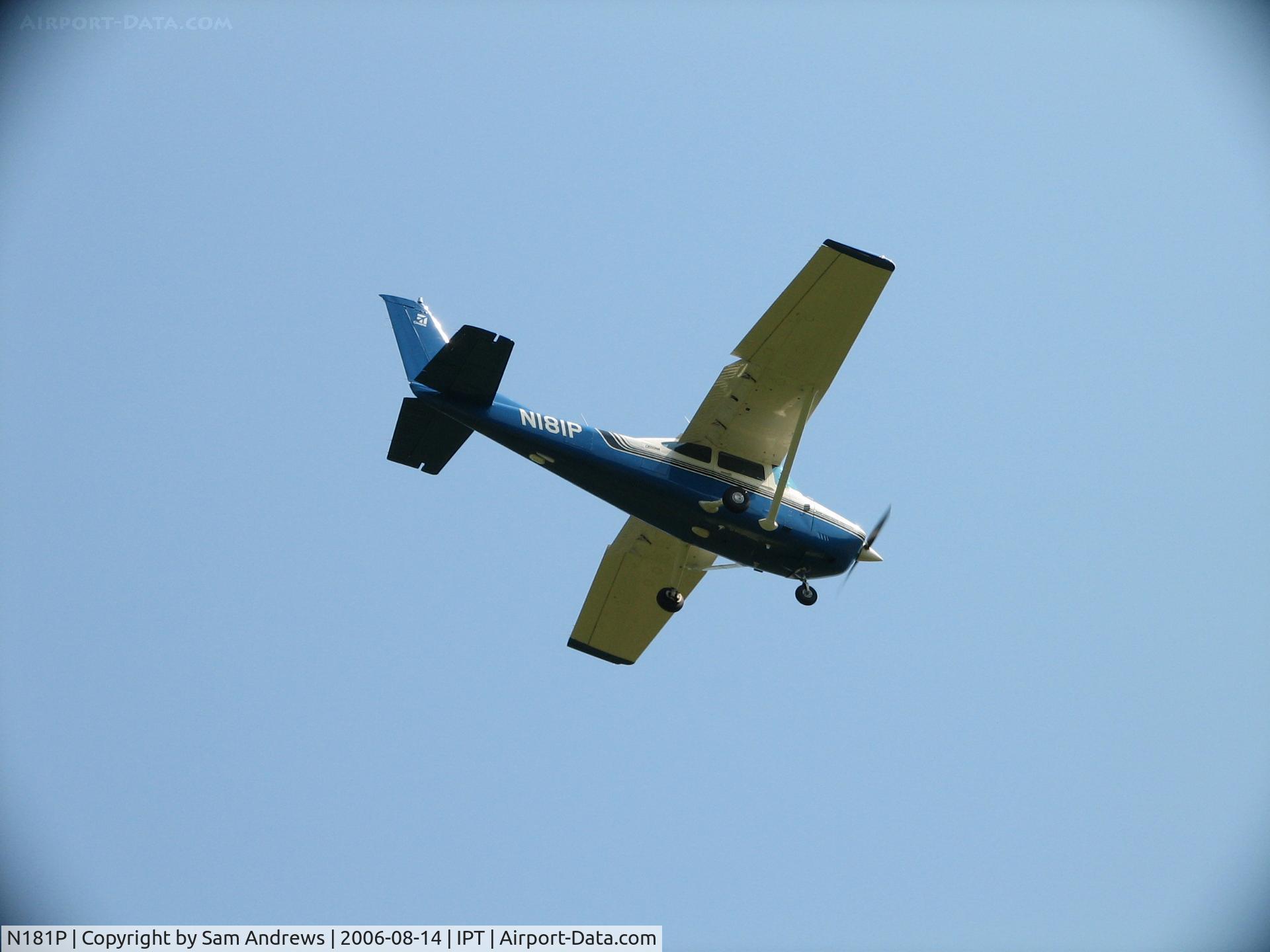N181P, 1981 Cessna 182R Skylane C/N 182-68135, Short final after overflying the field.