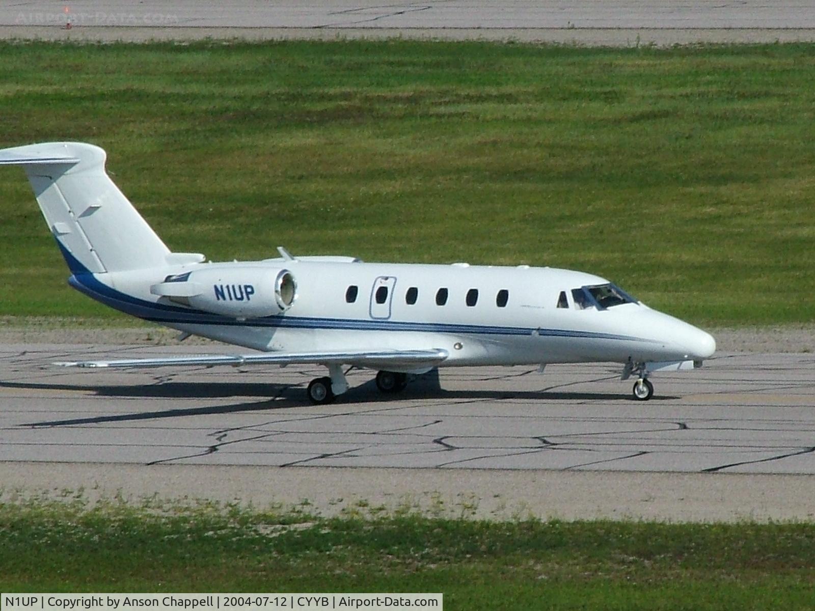 N1UP, 1993 Cessna 650 C/N 650-0224, In North Bay, Ontario